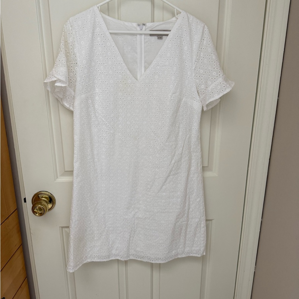 LOFT White Eyelet V-Neck Mini Lace Shift Dress Size 6
